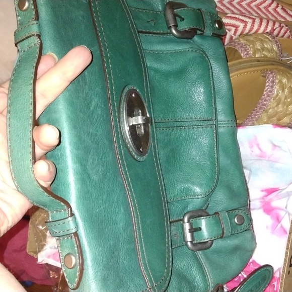 VINTAGE FOSSIL LEATHER PURSE GREEN - Picture 7 of 17